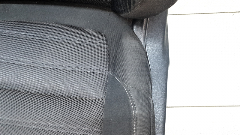 Водительское сидение Honda CRV 17-22 без airbag, электро, ткань черное, под чистку, потёрто
