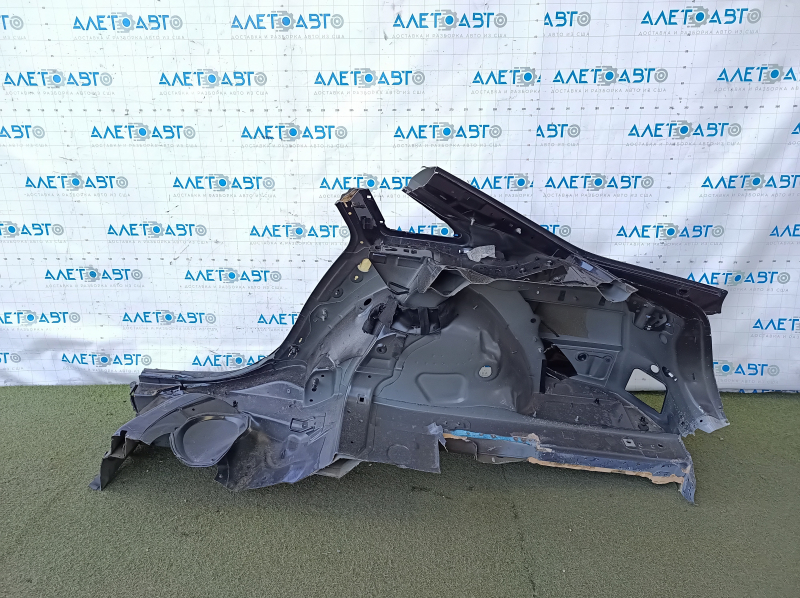 Четверть крыло задняя правая Audi A4 B8 08-16 седан, отпилена, синяя, примята, вмятины, тычки