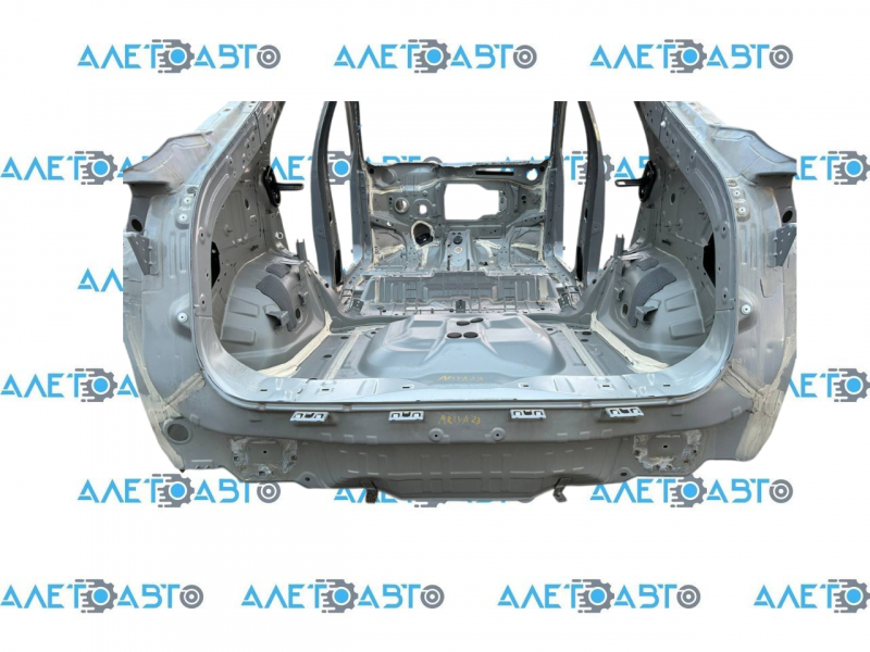 Задняя панель Nissan Ariya 23-26 на кузове