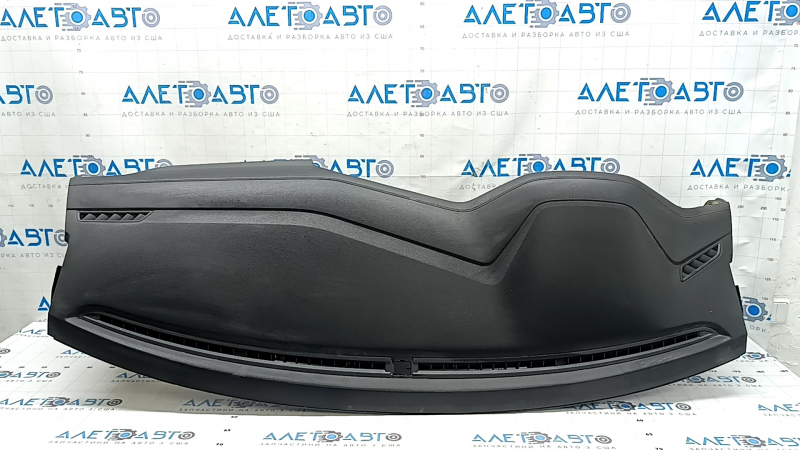 Торпедо передняя панель с AIRBAG VW Jetta 19-26 черная, ржавый пиропатрон