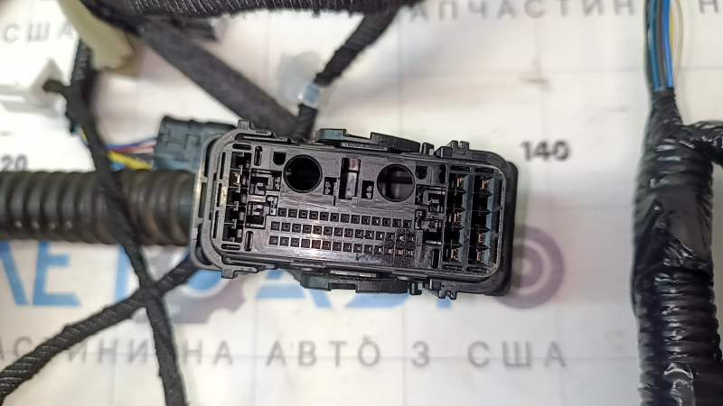 Проводка двери передней правой Nissan Ariya 23-26