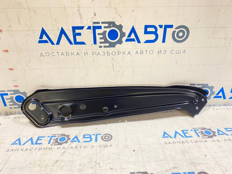 Планка ресничка телевизора правая VW Jetta 19-24