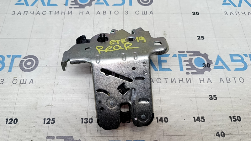 Замок двери багажника Audi E-Tron 19-23 электро