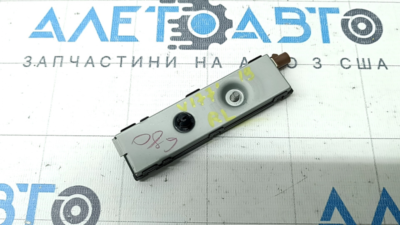 ANTENNA AMP AMPLIFIER Mercedes A-class V177 19-22 левый