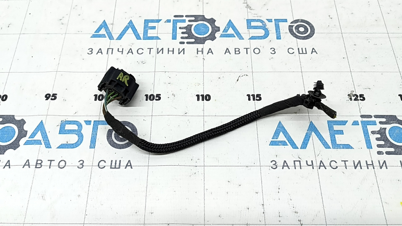 Фишка датчика слепых зон BSM правая Mercedes A-class V177 19-22 5 пинов