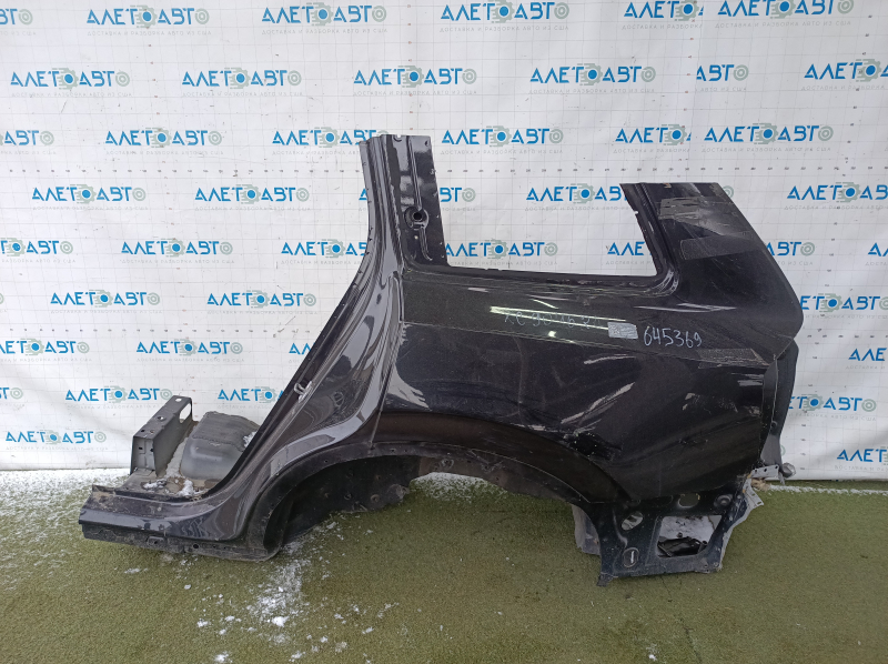 Четверть крыло задняя левая Volvo XC90 16-26 черная, отпилена, тычки