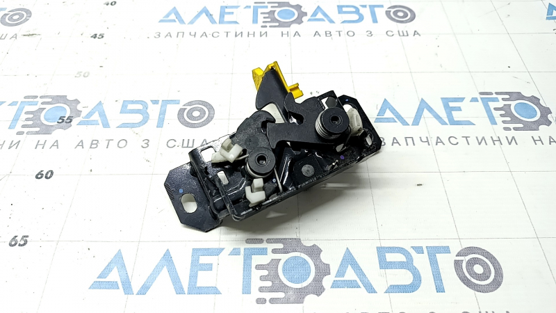 Замок капота Mercedes A-class V177 19-22