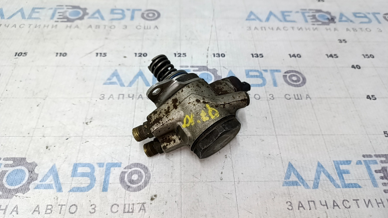 Audi Q7 4L 2010-2015, деталь с небольшими следами эксплуатации