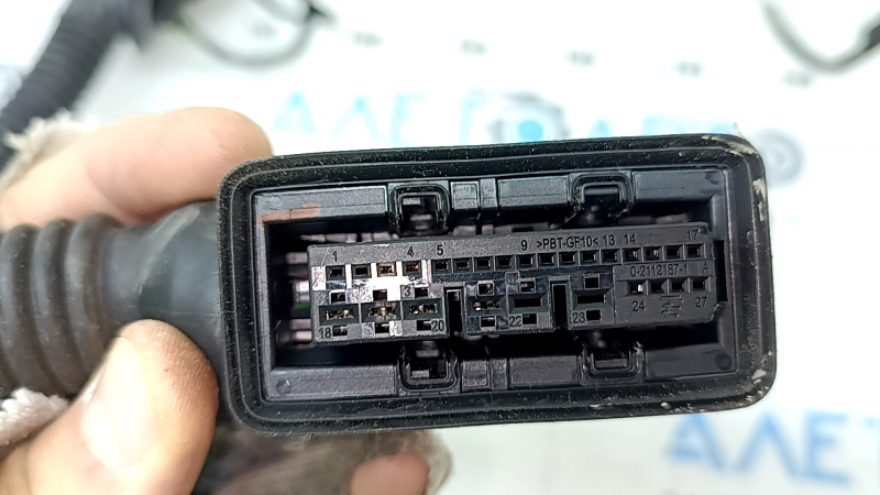 Проводка двери задней левой Mercedes A-class V177 19-22 под keyless