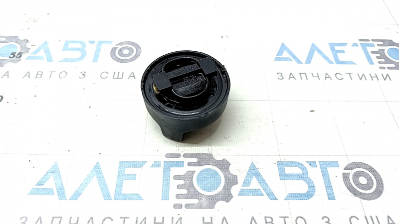 Крышка маслозаливной горловины Mercedes A-class V177 19-22