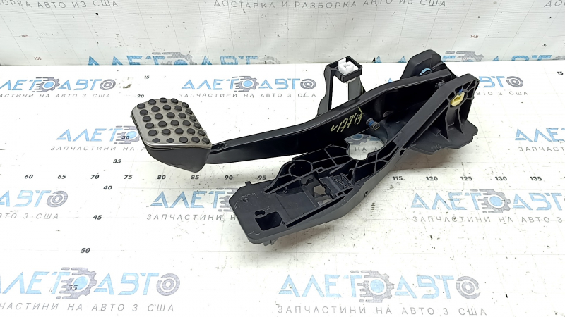 Педаль тормоза Mercedes A-class V177 19-22 АКПП