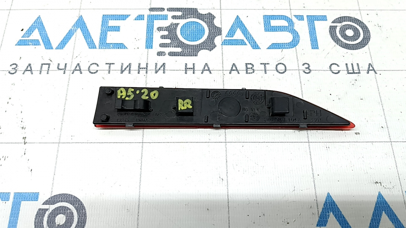 Отражатель заднего бампера внутренний правый Audi A5 F5 20-25 S-Line