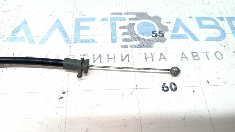 Трос открывания замка капота Audi A5 F5 17-25 передняя часть, с крышкой, сломана защелка