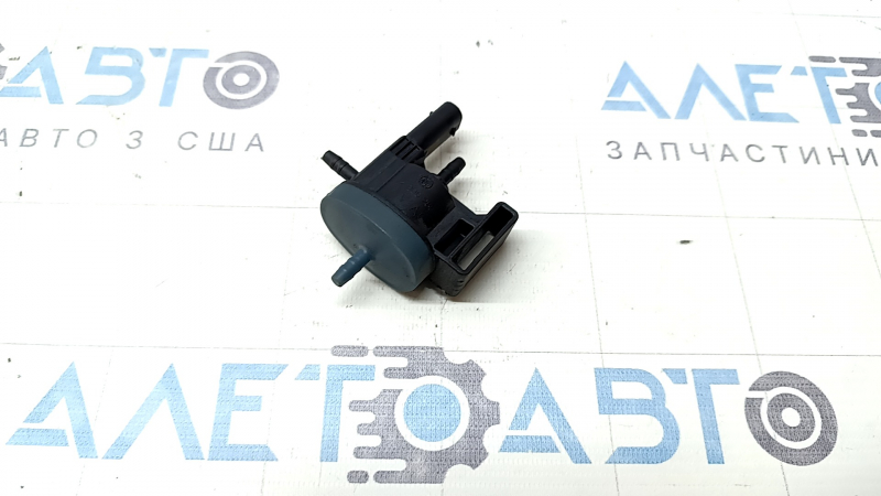 Клапан соленоид на впуске Audi A5 F5 21-25 MHEV