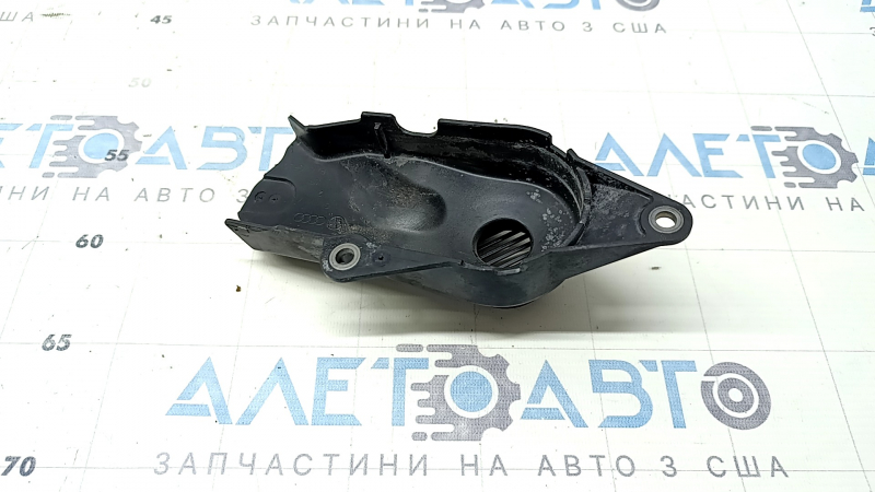 Крышка помпы Audi A5 F5 18-25