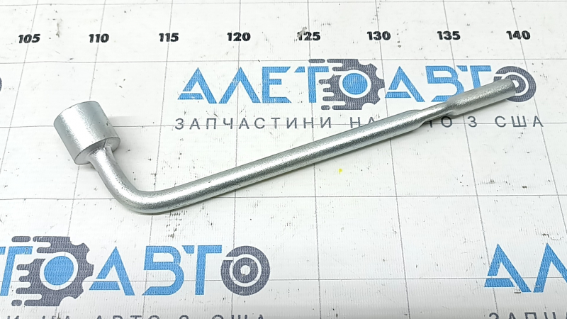 Ключ балонный гаечный Mazda CX-90 24-26