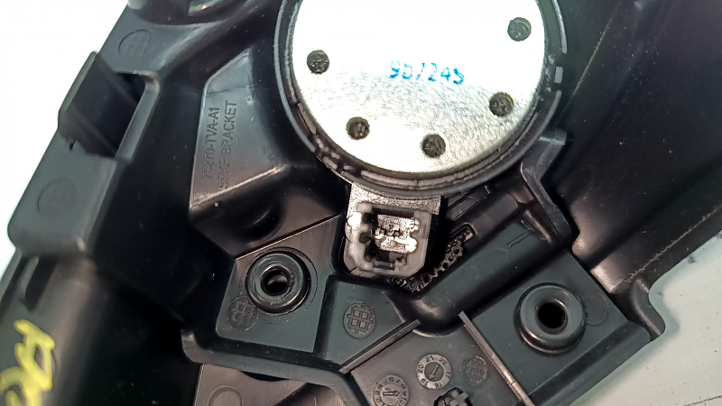 Крышка зеркала внутренняя левая Honda Accord 18-22 с пищалкой FOSTER