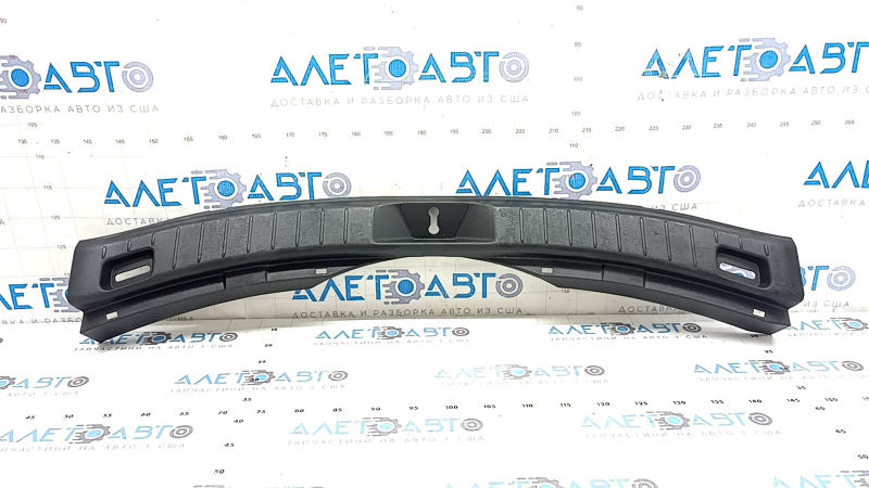 Накладка проема багажника Mazda CX-90 24-26 черная, царапины