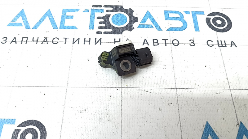 Датчик подушки безопасности центральный правый Mazda CX-90 24-26