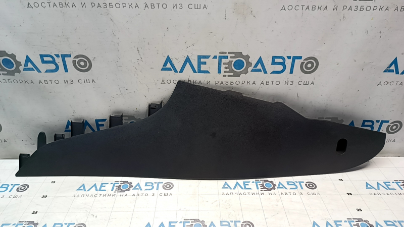 Накладка центральной консоли правая VW Passat b8 16-19 USA черная, царапина