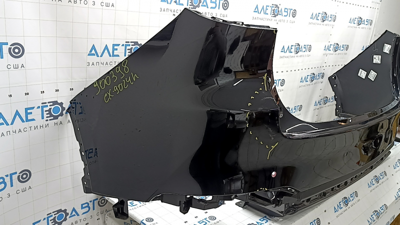 Бампер задний голый Mazda CX-90 24-26 под парктроники, примят, царапины