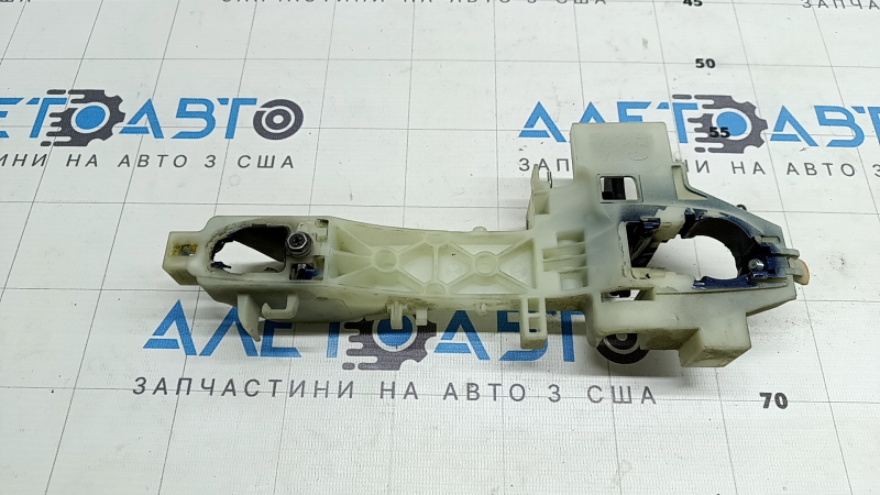 Механизм ручки двери передней правой Hyundai Elantra AD 19-20