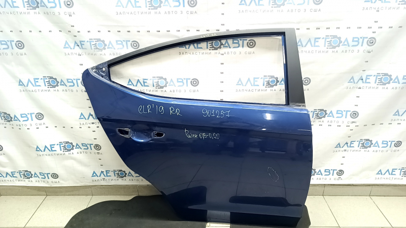 Дверь задняя правая для Hyundai Elantra 2017-2020, вид спереди.