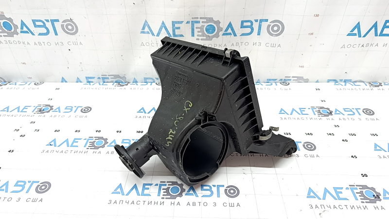 Нижняя крышка корпуса воздушного фильтра Mazda CX-90 24-26 3.3T, PHEV