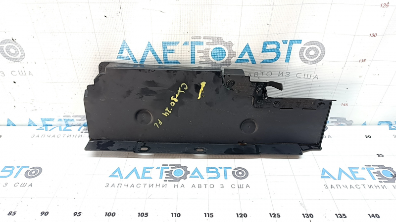 Дефлектор радиатора левый Mazda CX-90 24-26 3.3T, PHEV