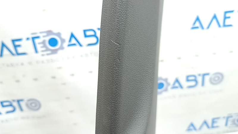 Накладка центральной стойки нижняя правая Audi A4 B8 08-12 седан, темно серый, царапины