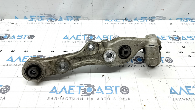 Рычаг нижний передний правый передний Mazda CX-90 24-26