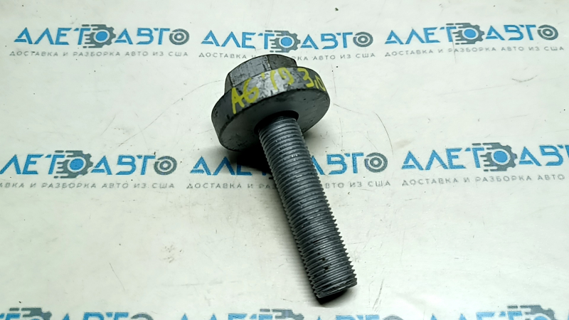 Болт шкива коленвала Audi A6 C8 19-25 3.0T