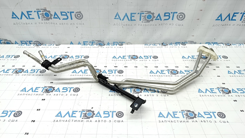 Трубки кондиционера печки заднего ряда Mazda CX-90 24-26 3.3T, PHEV