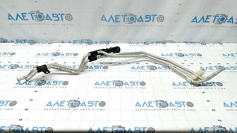 Трубки кондиционера печки заднего ряда Mazda CX-90 24-26 3.3T, PHEV