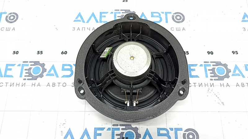 Динамик дверной задний левый Audi A3 8V 16-20 Bang and Olufsen