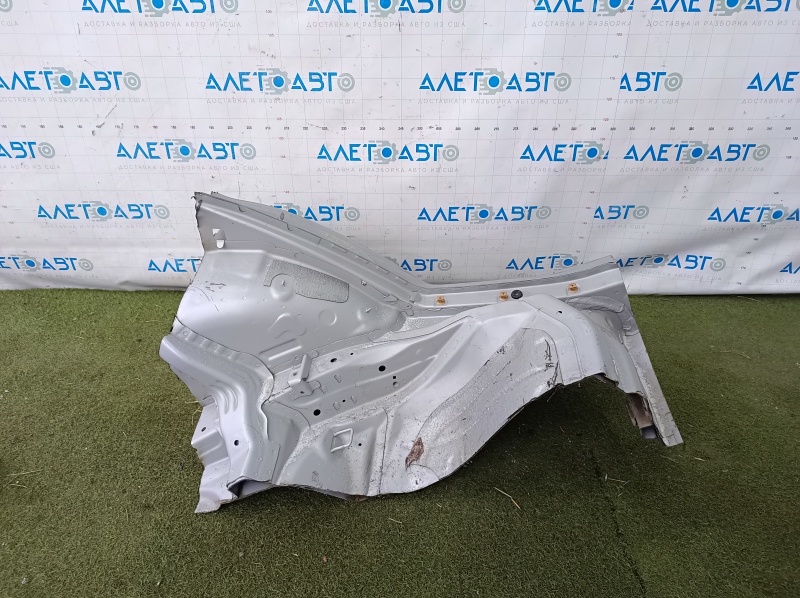 Закат заднего крыла левый BMW 3 F30 4d 12-18 отпилена, серебро, примят