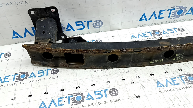 Усилитель заднего бампера Audi A3 8V 15-20 4d ржавый