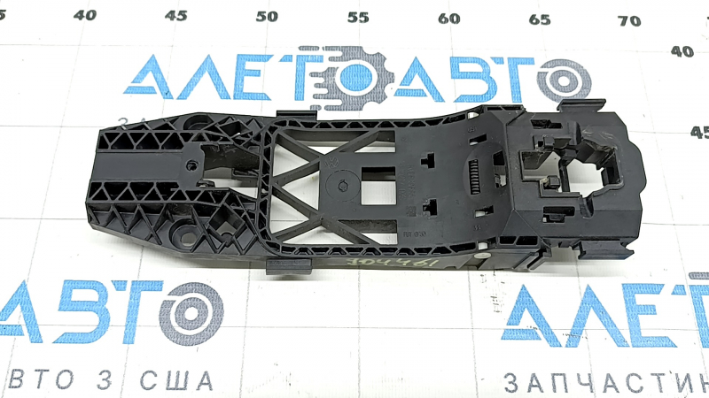 Механизм ручки двери задней правой Audi A3 8V 15-18 keyless, сломана направляющая