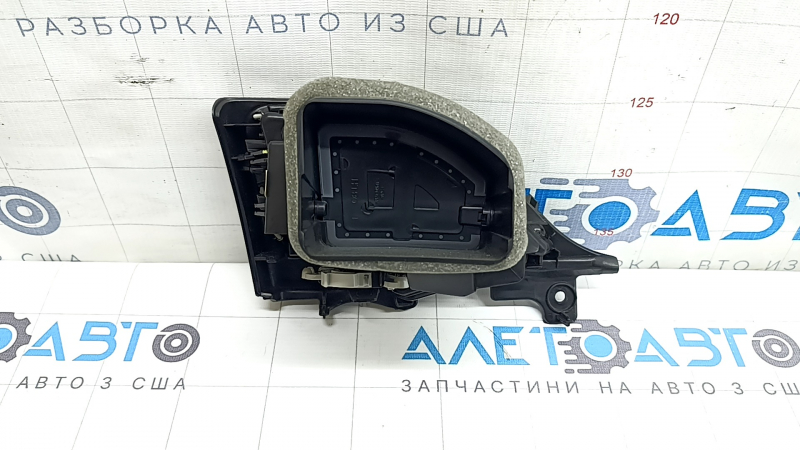 Дефлектор воздуховода передней панели правый Jeep Cherokee KL 19-22 черный глянец, серый с хромом, потрескана ручка, надломано крепление