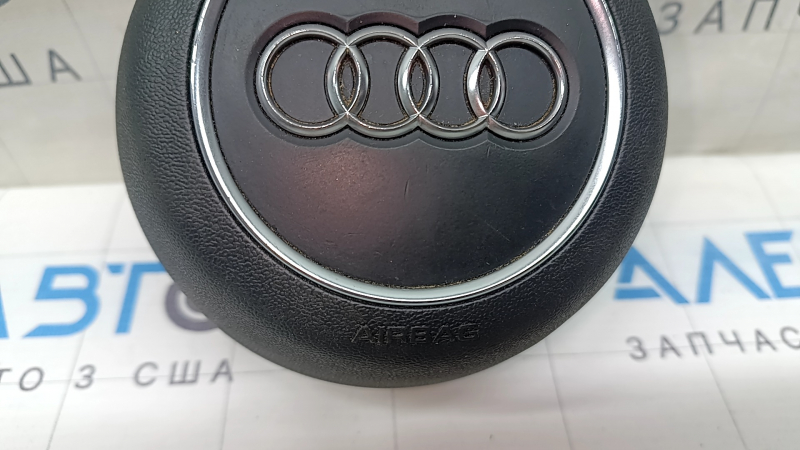 Подушка безопасности airbag в руль водительская Audi A4 B9 17-24 черная, тычки на хроме, царапины