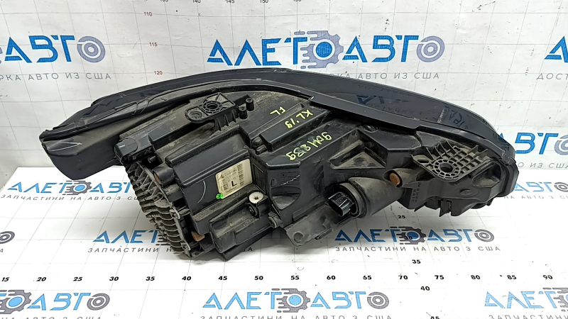 Фара передняя левая в сборе Jeep Cherokee KL 19-23 LED, под полировку, паутинка