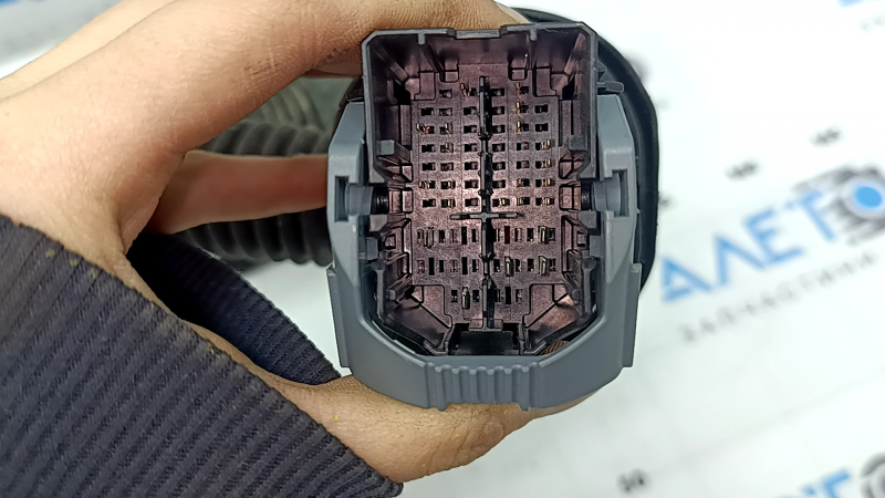 Проводка двери передней левой Jeep Cherokee KL 19-23