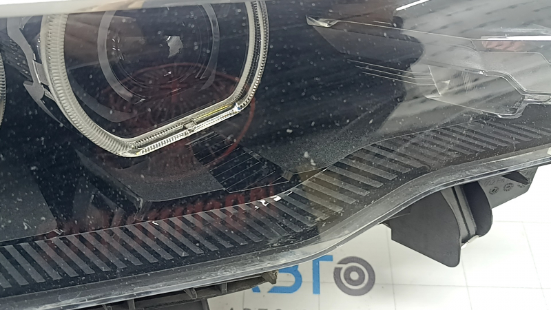 Фара передняя правая в сборе BMW 5 G30 17-20 LED Corona Rings S524A с креплением, под полировку