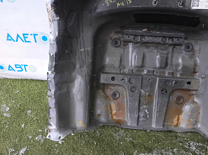 Корыто багажника Audi A4 B9 17-25 высверлено