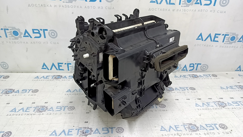 Корпус печки голый кондиционер Audi A5 F5 18-25 2 части