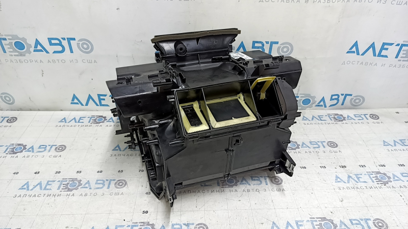 Корпус печки голый кондиционер Audi A5 F5 18-25 2 части