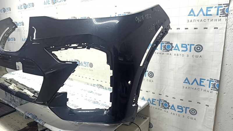 Косметически повреждённый бампер BMW X7 G07 2019-2026 с оригинальными креплениями