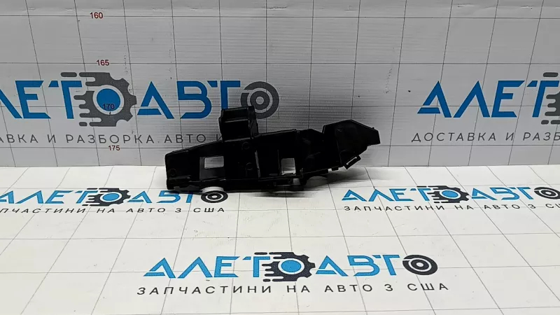 Крепление переднего бампера бампер-крыло левое Audi Q5 80A 18-24