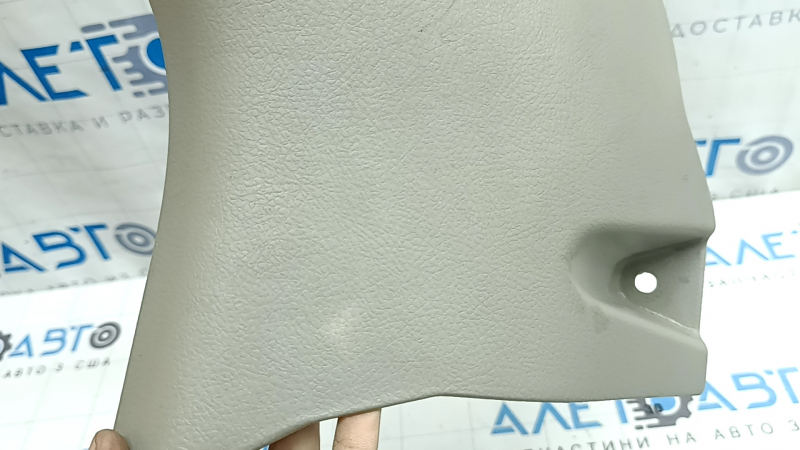 Накладка передней стойки нижняя правая Toyota Camry v40 бежевая, царапины, побелел пластик