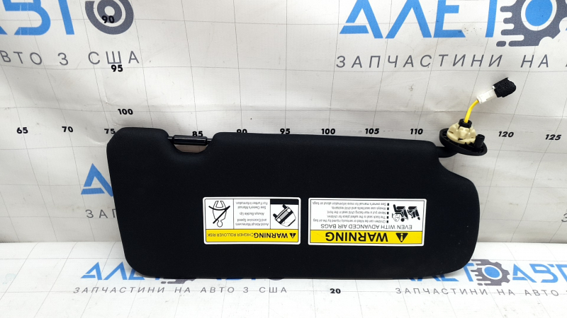 Козырек левый Honda CRV 23-26 черный, без крючка, с подсветкой, царапины